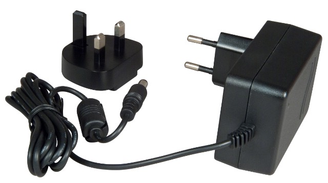 Rotācijas niveliera lādētājs Stanley CLRL100 