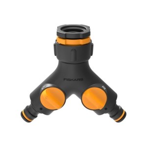 Штуцер латунный резьбовой Fiskars 1027061