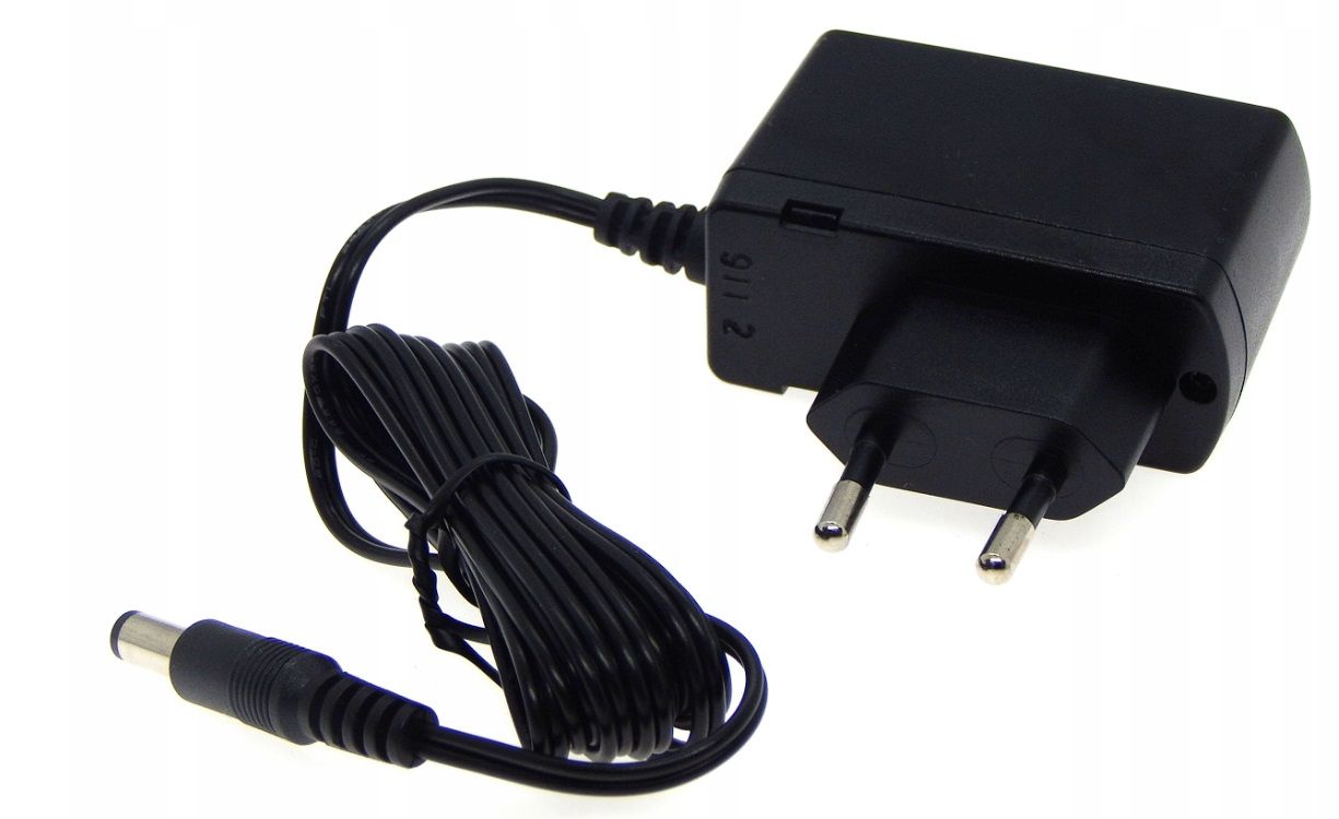 Lādētājs Bosch 1600A00M37; 12 V