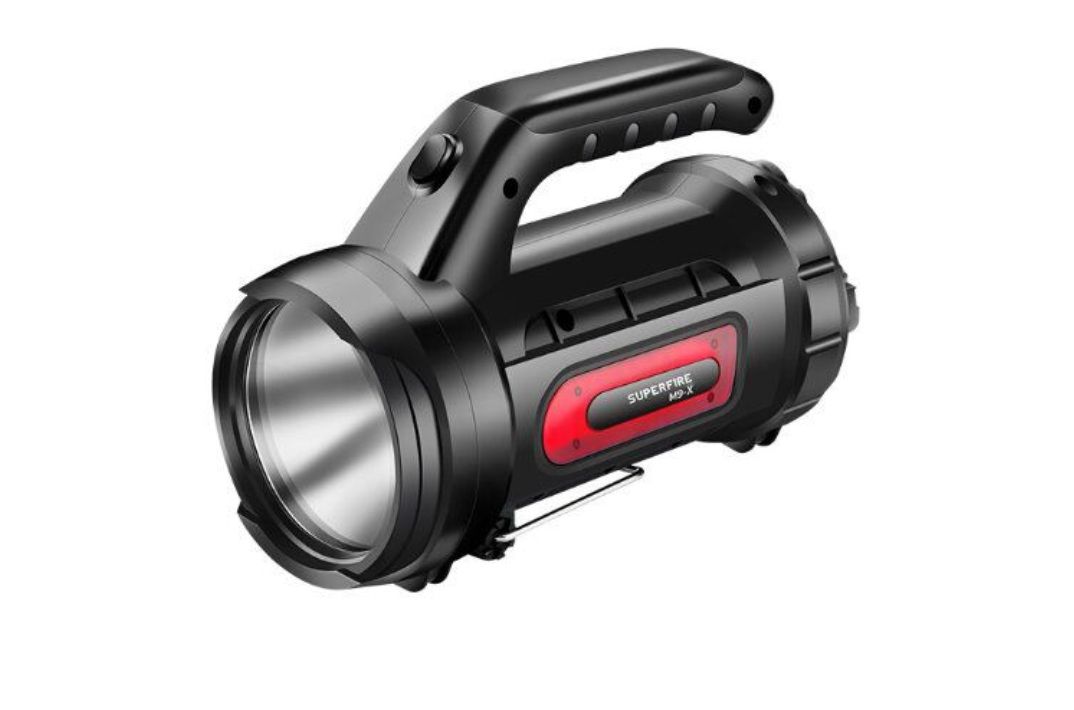 Prožektors SUPERFIRE-M9-X; LED; 440 lm; 2x1,5 Ah akum.