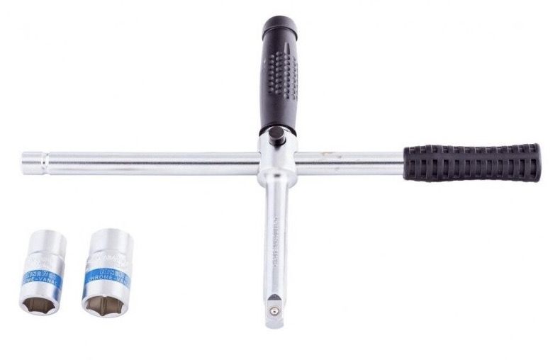 Atslēga riteņu nomaiņai KingRoy KR30176