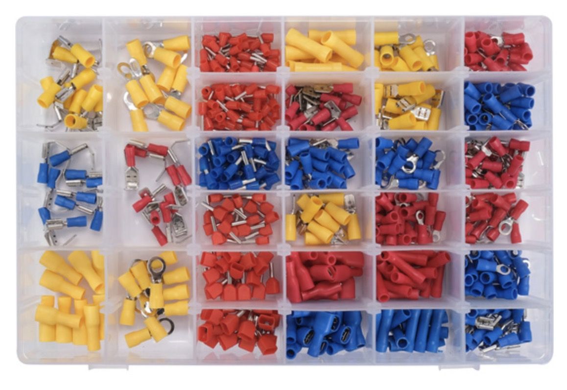 Kabeļu uzgaļu pievienošanas komplekts Yato YT-068913; 600 gab.