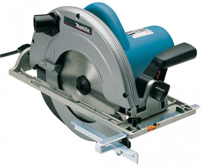 Ripzāģis Makita 5903RK
