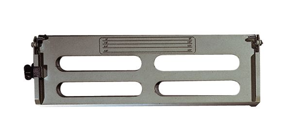 Adapteris ripzāģiem un figūrzāģiem izmantojot vadlineālu Makita 192506-3